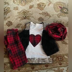 Weissman hip hop costume 7 pieces
108